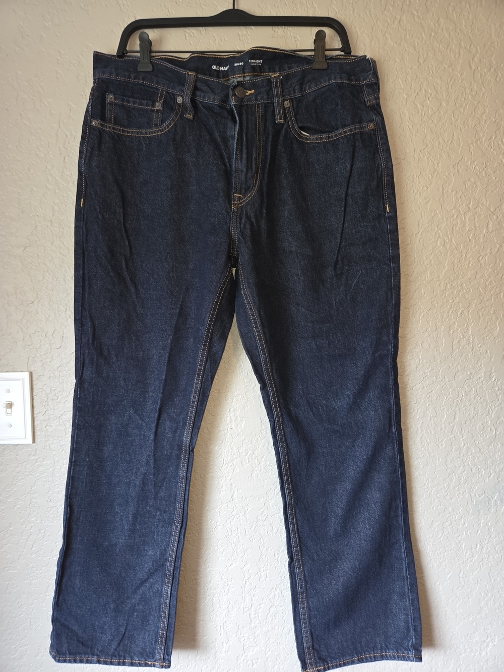 Old Navy Men's Navy Straight Jeans